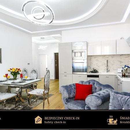 Old Town Cristal Apartment By Otium Cracóvia Exterior foto